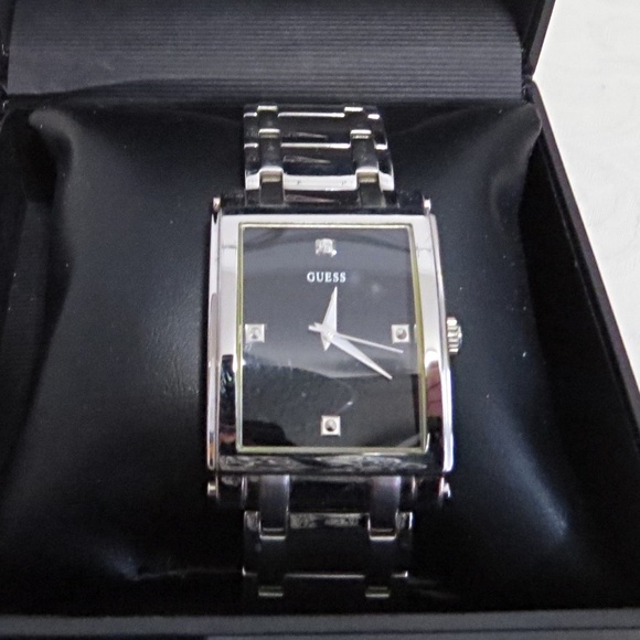 GUESS MENS BLACK RECTANGULAR STEEL SERIES DRESS WATCH - Picture 2 of 6
